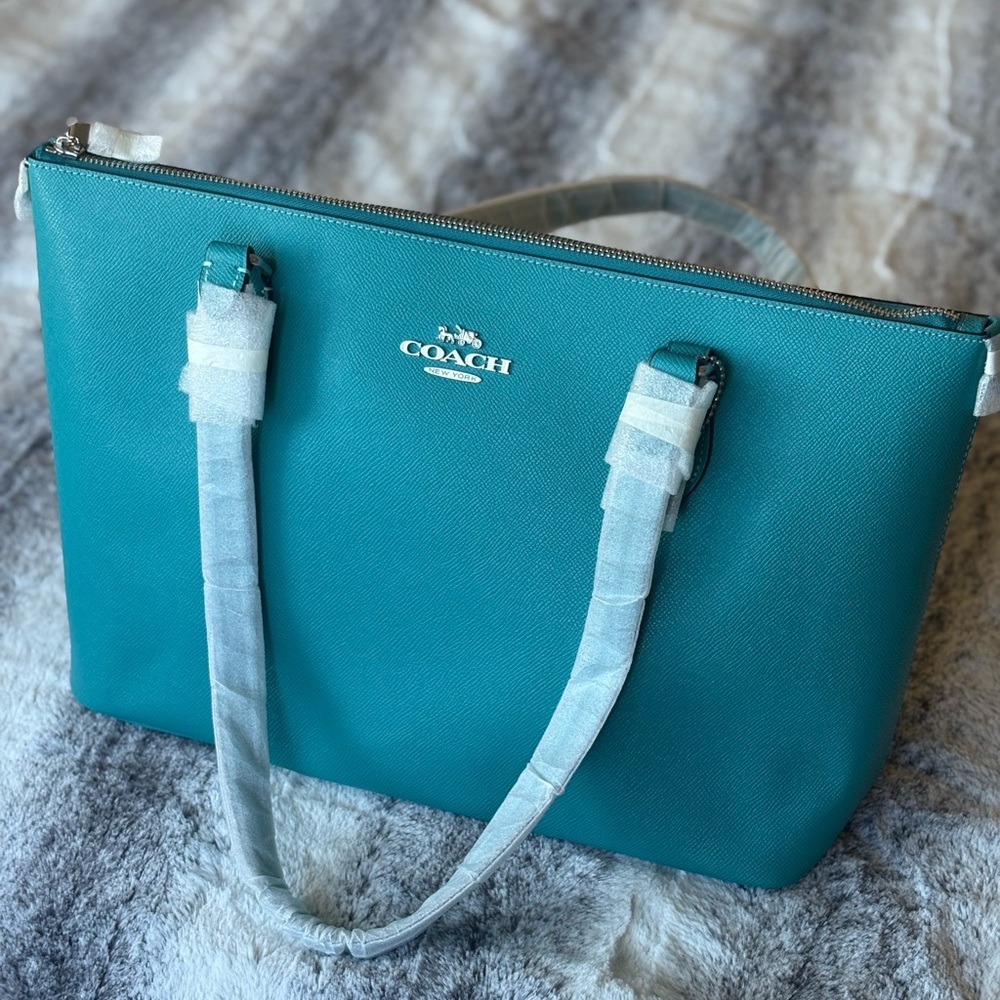 Coach Blue Leather Tote Bag with Minimalist Design